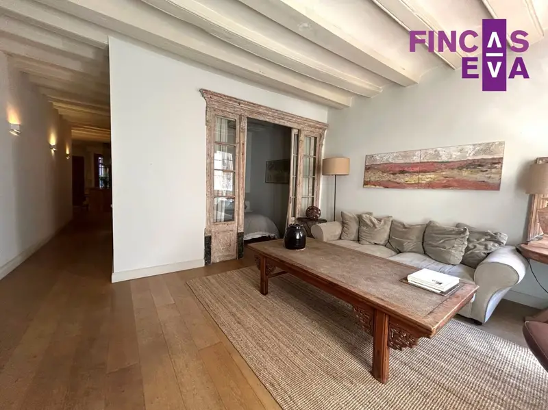 Piso Historico Gotico Barcelona 94m2 Equipado