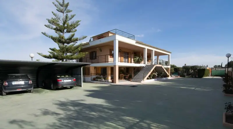 Venta Chalet 7 habitaciones Rafal