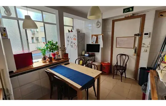 Habitacion 240m2 Madrid Paseo San Francisco de Sales