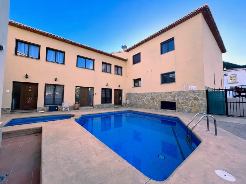 Adosado 3 Dormitorios Benigembla Piscina Comunal