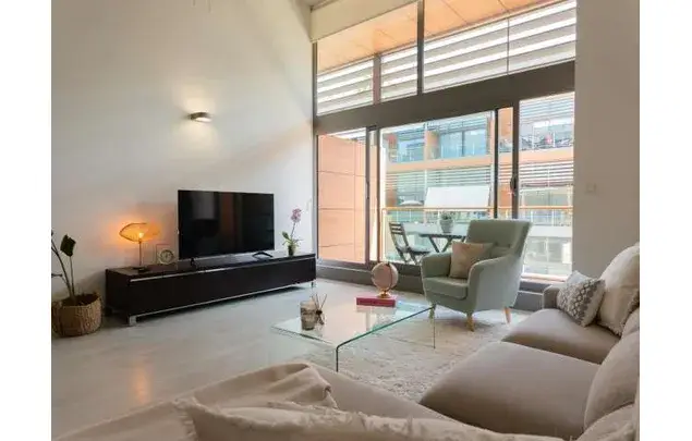 Apartamento 1 Dormitorio Xirivella Amueblado Piscina Wifi Incluido