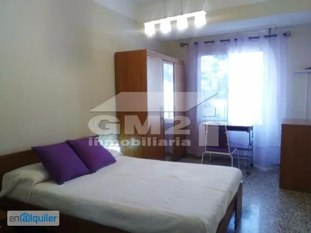 Alquiler Piso Amueblado Estudiantes Realejo 4 Dormitorios