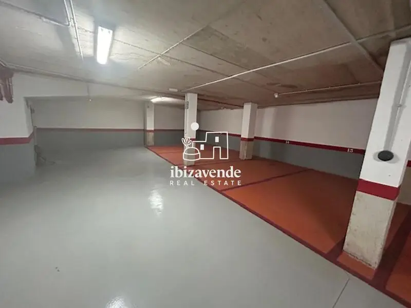 Plazas de Garaje en Alquiler Botafoc Ibiza Parking Subterraneo