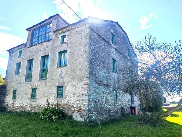 Casona Asturiana en Tapia de Casariego con terreno