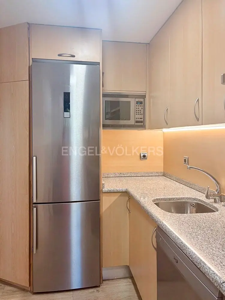 Dúplex Reformado Madrid 2 Dormitorios 2 Baños Garaje Trastero Piscina