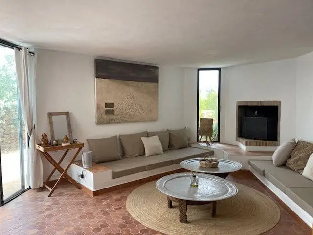 Chalet en venta en Calo den Real Ibiza con piscina privada y vistas al mar