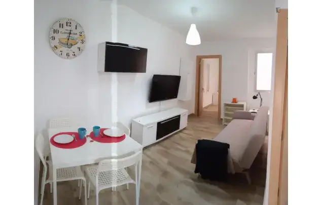 Alquiler Apartamento 3 Dormitorios Amueblado Cerca Universidad