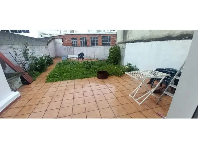 Alquiler Piso dos dormitorios terraza jardin Ferrol