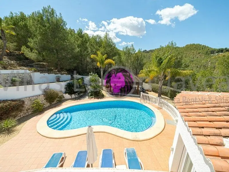 Villa en Venta en Javea con Piscina y Licencia Turistica