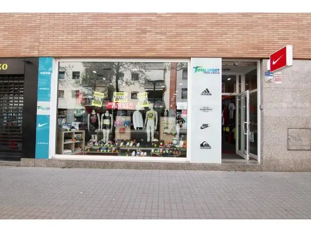 Traspaso Tienda Deportes Sabadell 112m2