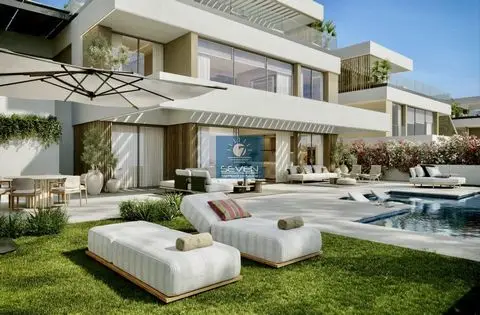 Piso de 3 Dormitorios en venta La Herradura, España