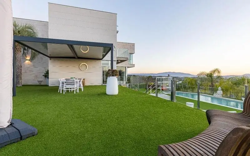 Villa de Lujo 4 Dormitorios en Altorreal Murcia