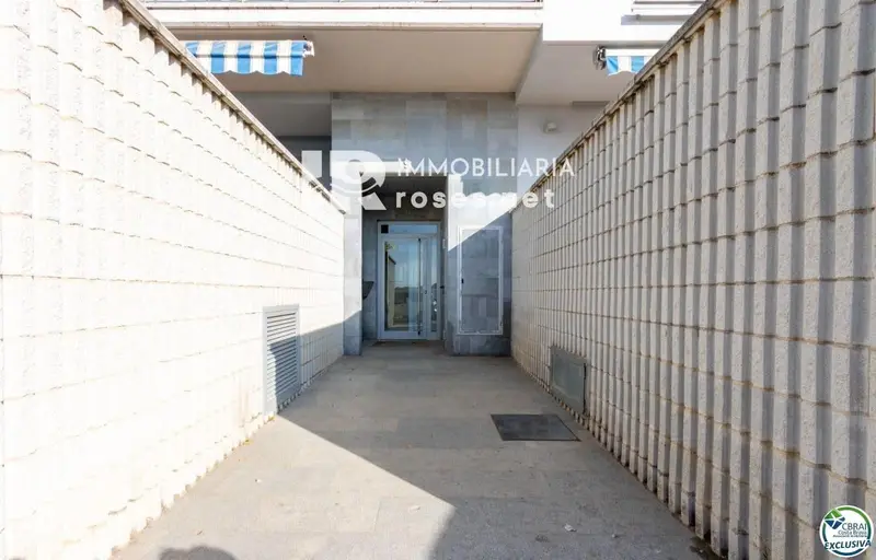 Apartamento en Venta Empuriabrava 2 Dormitorios Cerca Playa