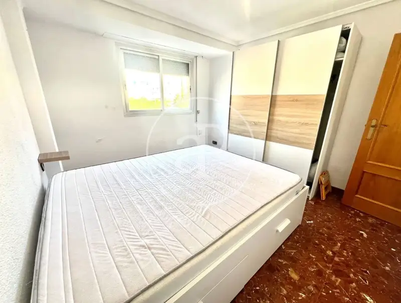 Apartamento en Alquiler Cabanyal Canyamelar Valencia 3 Dormitorios Cerca Playa