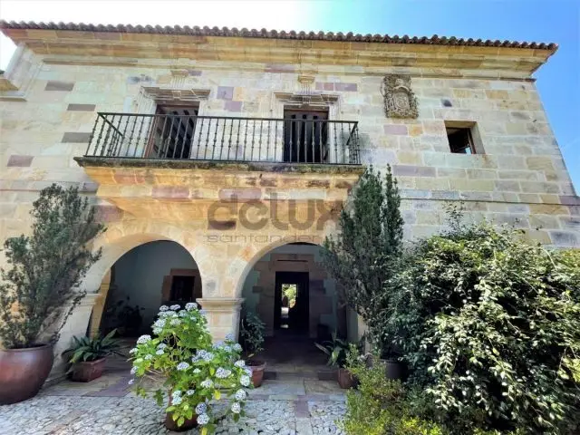 Casona de Lujo en Venta en Herrera de Ibio Cantabria
