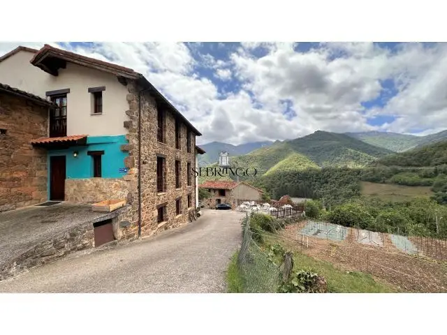 Posada Rural en Liébana: Negocio Equipado y Rentable