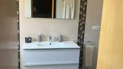 Casa adosada 246m2 4 habitaciones 2 baños Garaje Jardin Terrazas