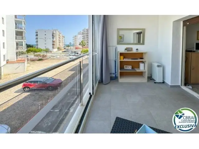 Estudio con Licencia Turistica en Roses Cerca del Mar