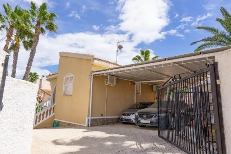 Villa en Venta 2 Dormitorios Ciudad Quesada