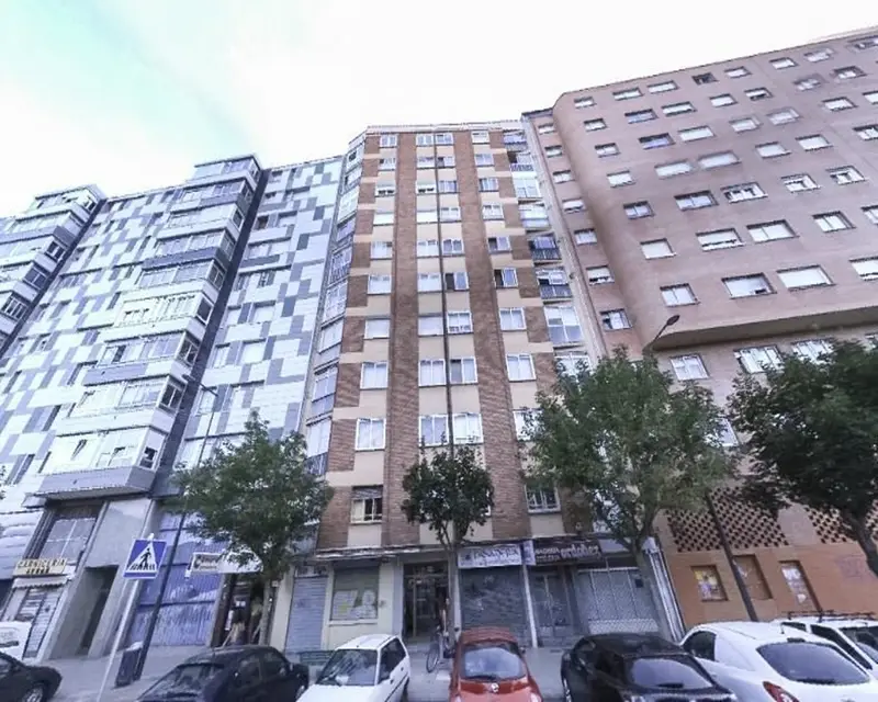 Piso en Venta en Burgos 3 Habitaciones 61m2