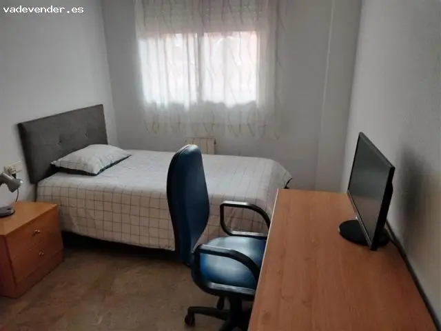 Piso en Alquiler en Albacete para Familias 4 Dorm 2 Baños Amueblado