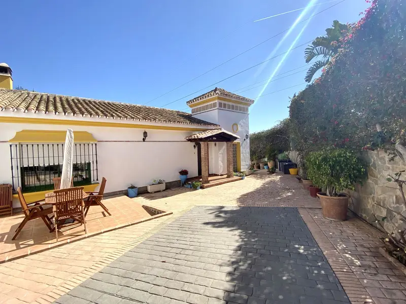 Casa Villa 3 Dormitorios Costa del Sol Golf Piscina Jardin