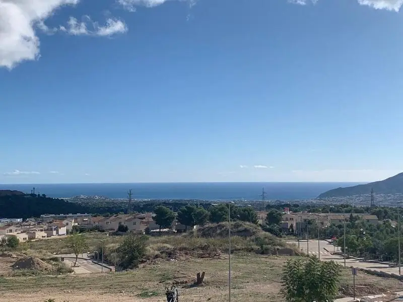 Villa Moderna en Polop con Vistas al Mar y Montaña