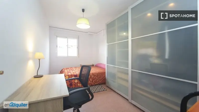 Habitaciones Amuebladas en Granada con Terraza