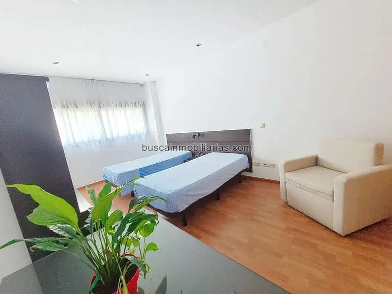 Estudio en Venta Bormujos: Amueblado con Garaje y Aire Acondicionado