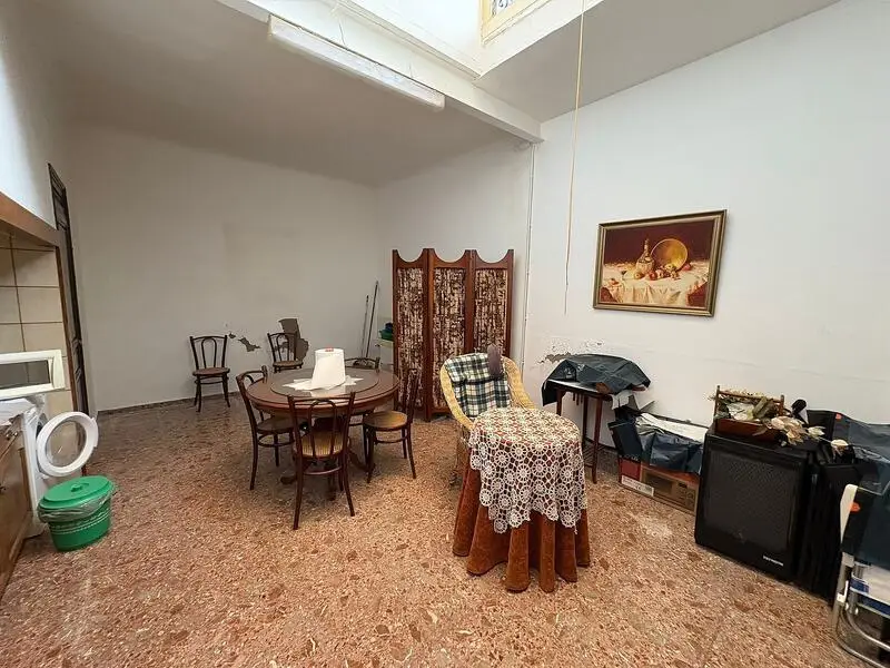 Casa Adosada con Encanto en Novelda 6 Dormitorios 2 Baños