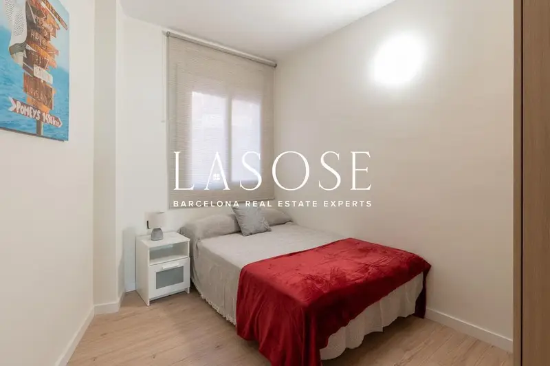 Apartamento 110m² 4 Dormitorios Terraza Hostafrancs Barcelona