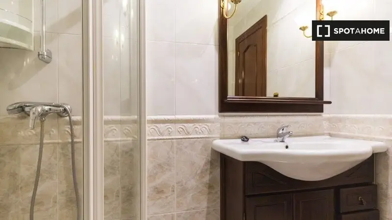 Apartamento 5 dormitorios 2 baños Madrid Alquiler Spotahome