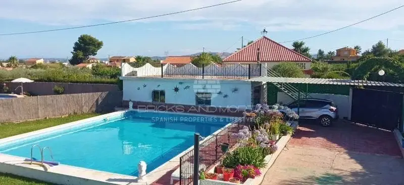 Chalet en Venta Riba roja de Turia Valencia Montaña Piscina