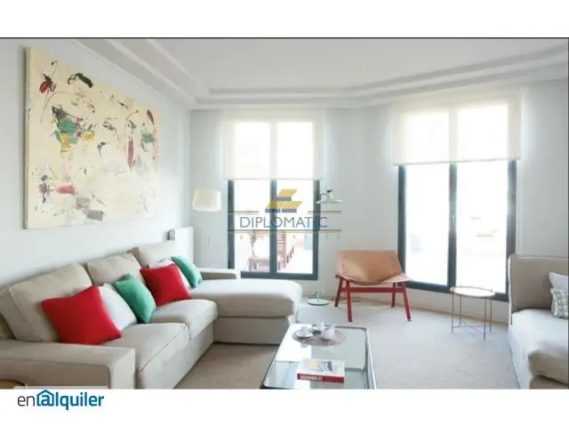Alquiler Piso Amueblado Centro con Terraza