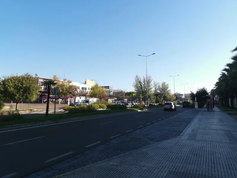 Venta Local Comercial 167m² Avenida Elvas Badajoz
