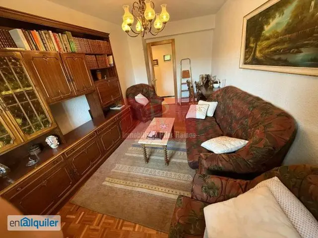 Piso 3 Dormitorios 1 Baño Amueblado Terraza Ascensor Adaptado Silla Ruedas