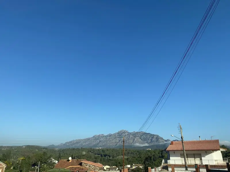 Venta Terreno con Vistas a Montserrat en Esparreguera