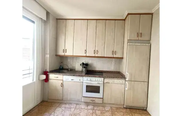 Habitaci	ón 120m	² Pamplona Alquiler Larga Temporada
