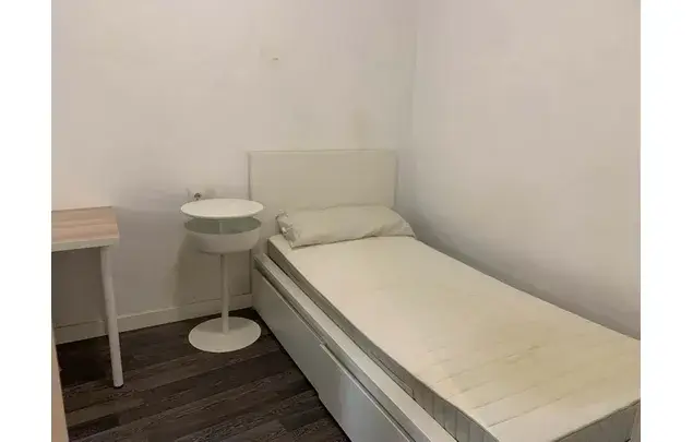 Habitaci
ón 95m
² Castelló de la Plana Alquiler Larga Temporada