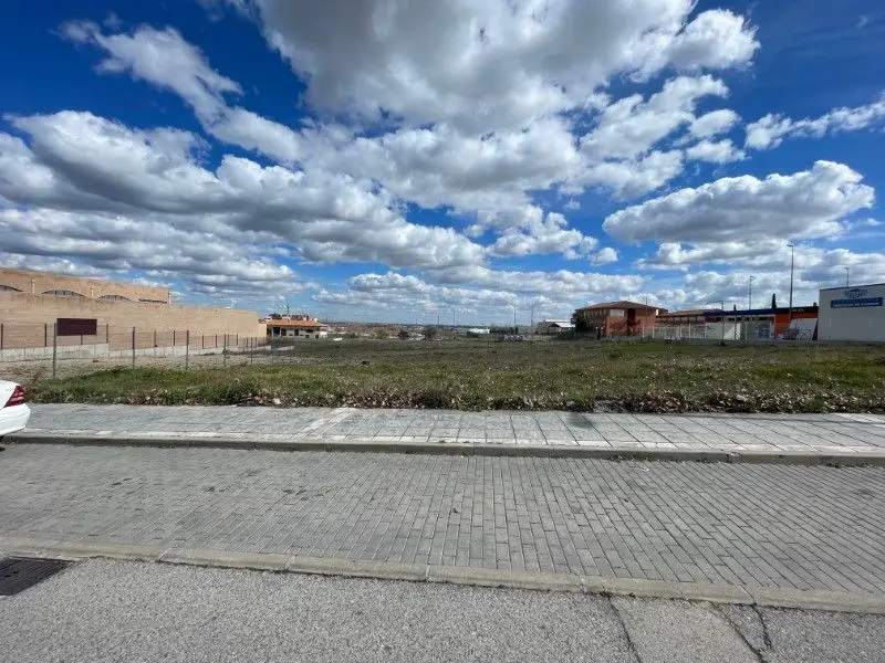 Venta Suelo Terciario Navalcarnero 715m2 Edificables