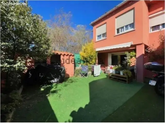 Casa con Dos Viviendas Independientes Sant Hilari