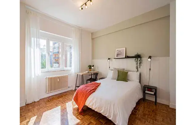 Habitaci
ón 22m
² Madrid - Piso compartido estudiantes trabajadores