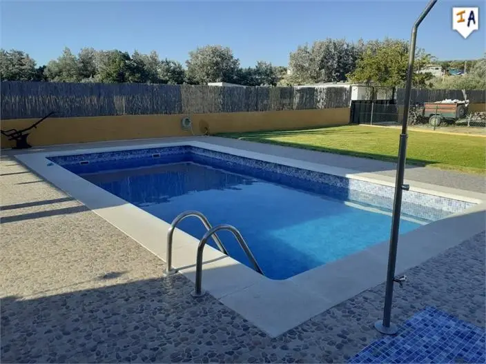 Villa 4 Dormitorios Monturque Gran Parcela