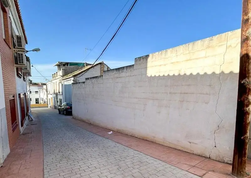 Solar 240m2 Atarfe Zona Exclusiva Proyecto Residencial