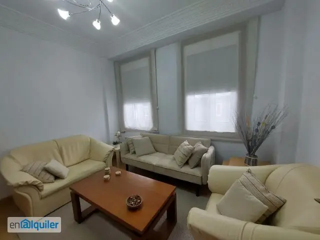Piso en Alquiler en Avda. General Sanjurjo - La Gaiteira