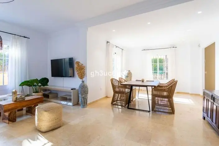 Villa en Venta Mijas Golf 4 Dormitorios Renovada