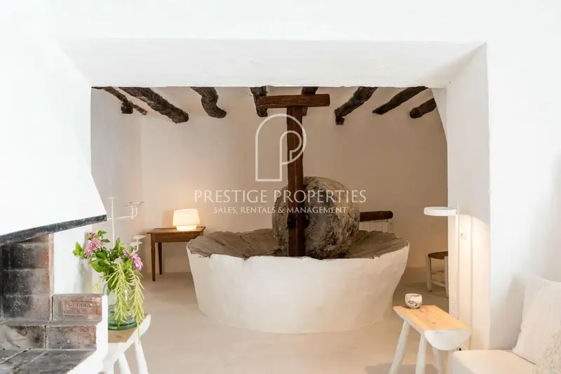 Finca Rústica en Venta Ibiza San José 4 Dormitorios Piscina