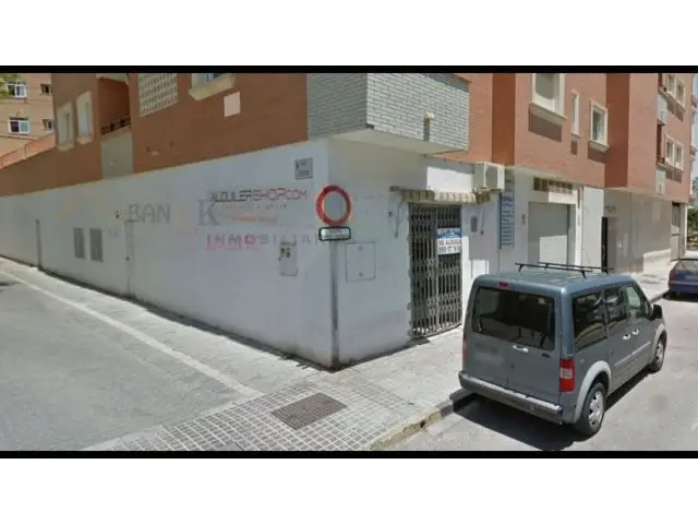 Local Comercial El Ejido Estacion Autobuses 98m2