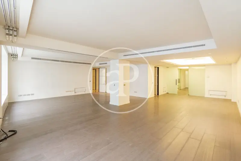 Piso en Recoletos con 4 dormitorios y gran salon