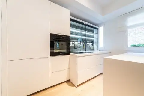 Piso en venta Almagro Madrid